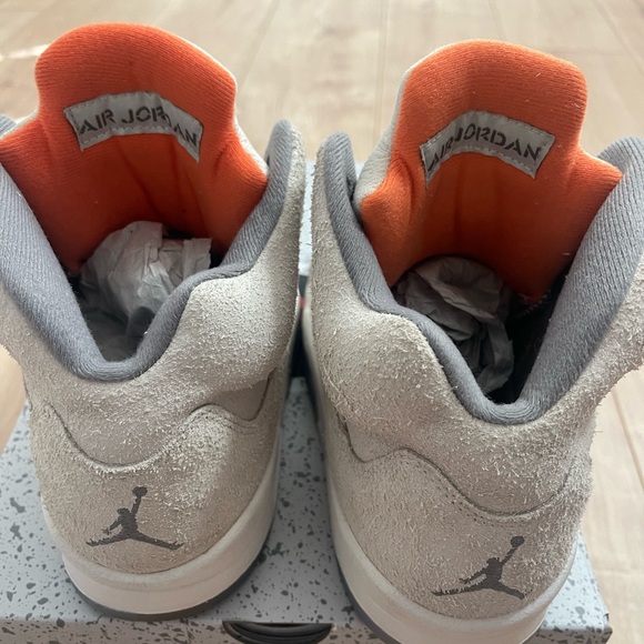 Jordan 5 Retro SE
Craft Light Orewood Brown - Picture 3 of 5